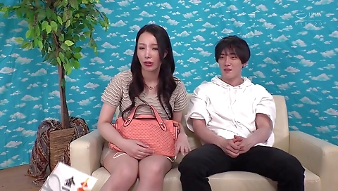 Hot Japonese Mature 484